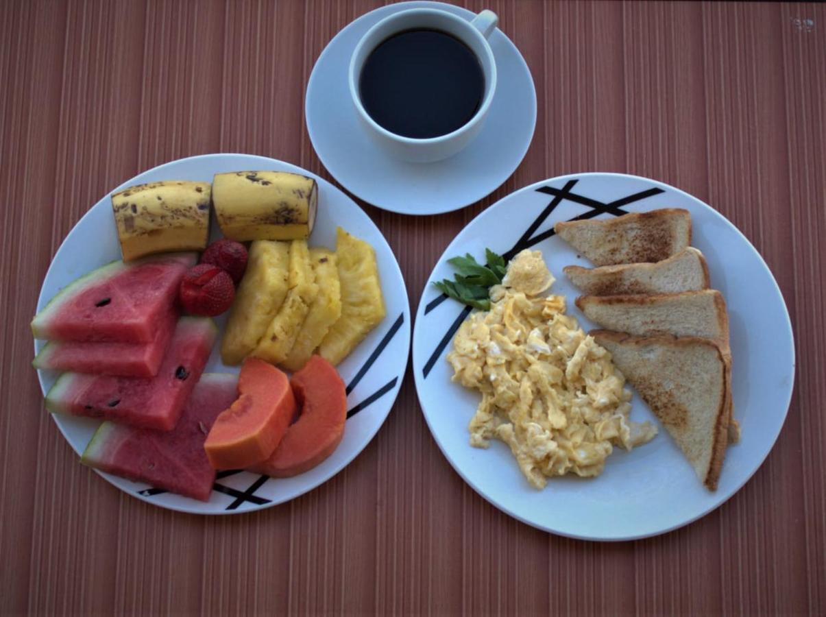 Rancho Huacatay Bed & Breakfast Monteverde Екстериор снимка
