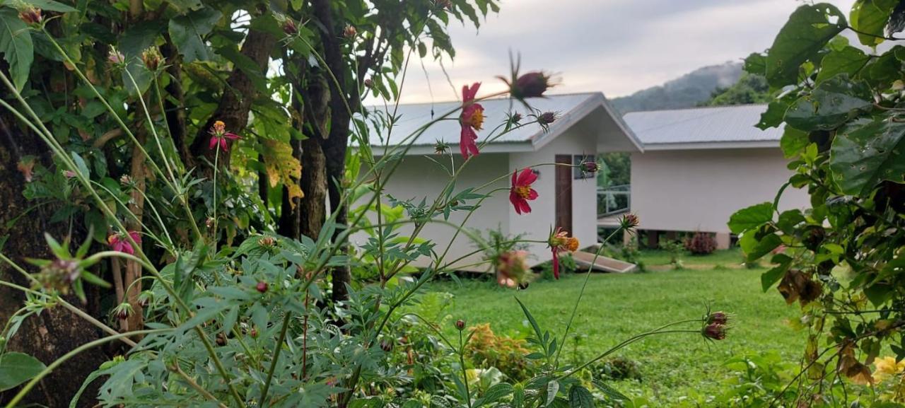 Rancho Huacatay Bed & Breakfast Monteverde Екстериор снимка